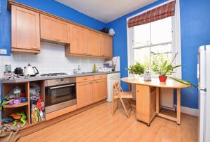 Kitchen- click for photo gallery